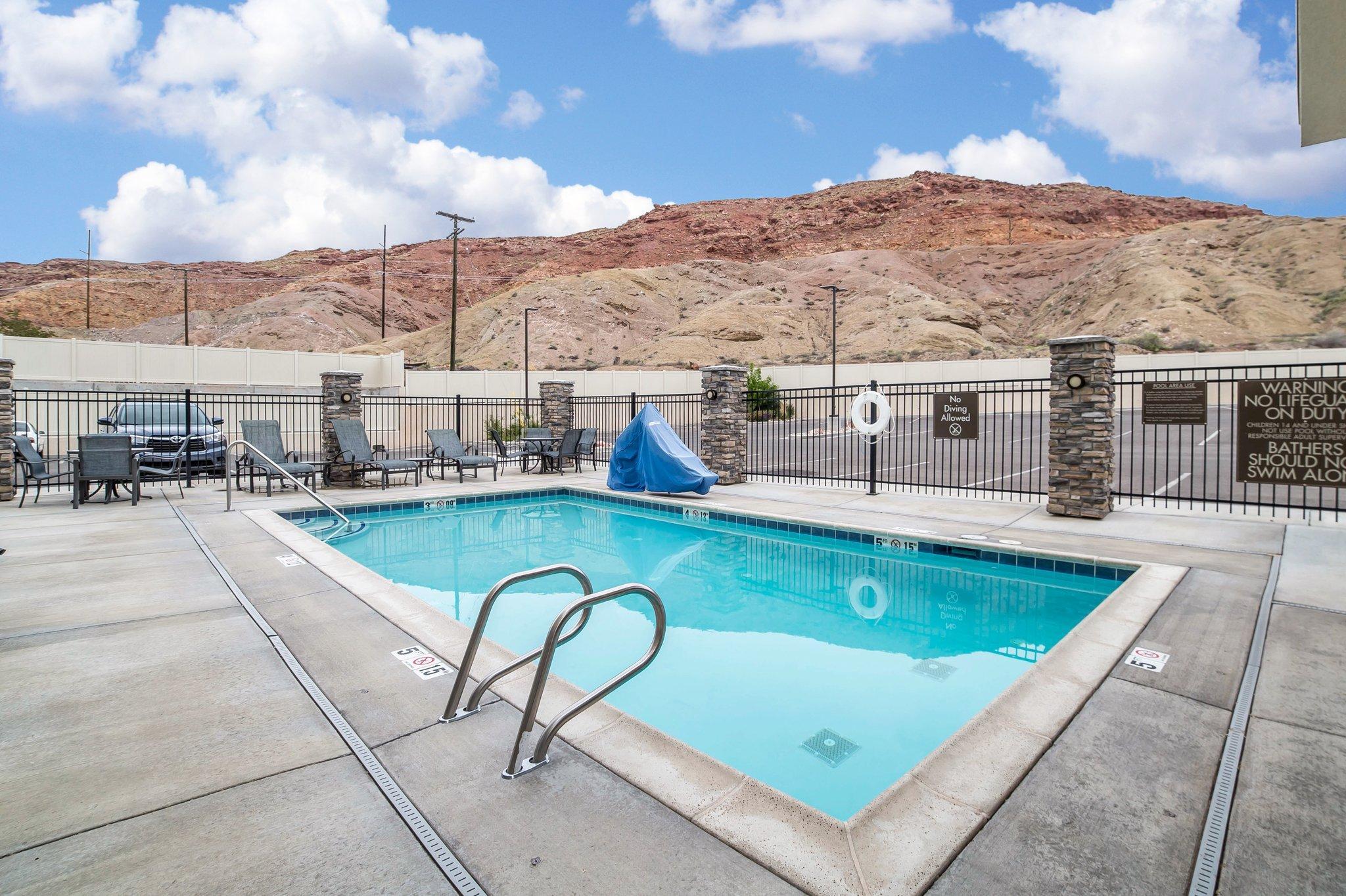 Quality Suites Moab Near Arches National Park Exterior foto